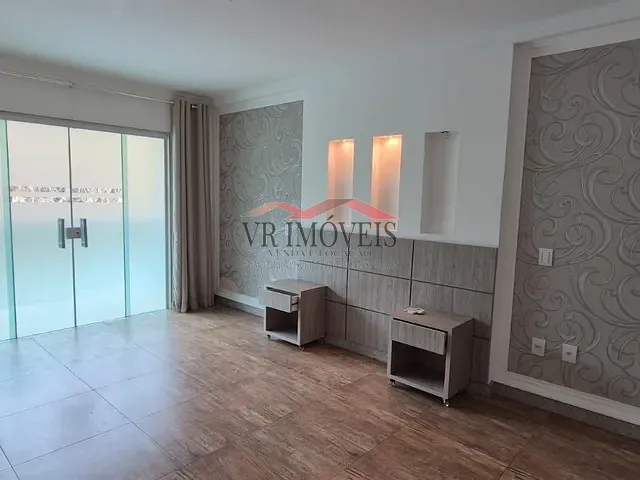 Casa com 247m² 3 quartos e 2 banheiros, à venda, no bairro São Luiz em Volta Redonda
