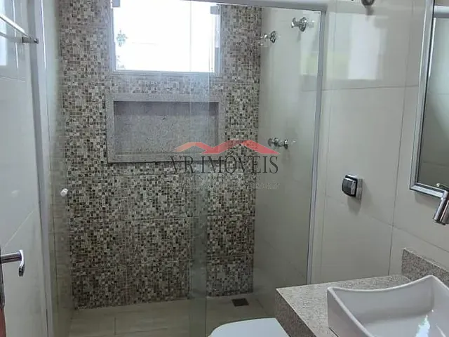 Casa com 247m² 3 quartos e 2 banheiros, à venda, no bairro São Luiz em Volta Redonda
