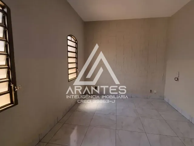 Casa 3 quartos e 3 banheiros, para alugar, no bairro Marchi em Barretos