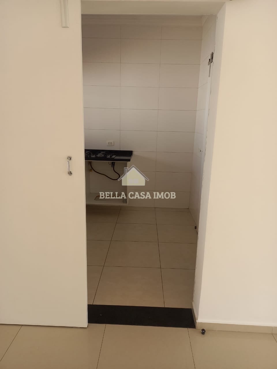 Casa à venda com 3 quartos, 164m² - Foto 4