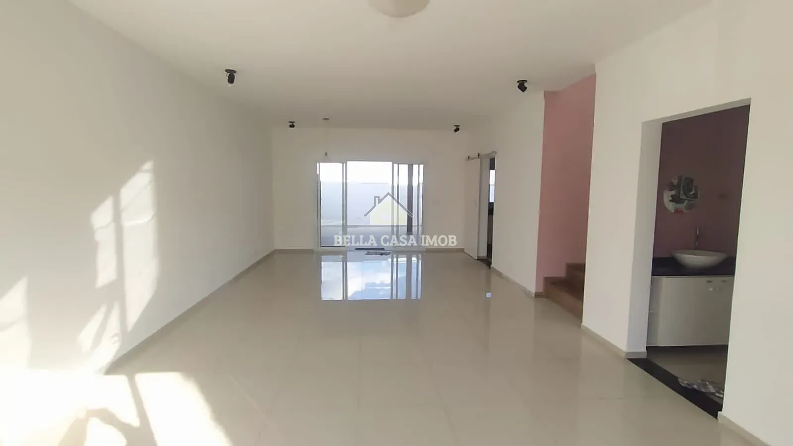 Casa, 3 quartos, 164 m² - Foto 1