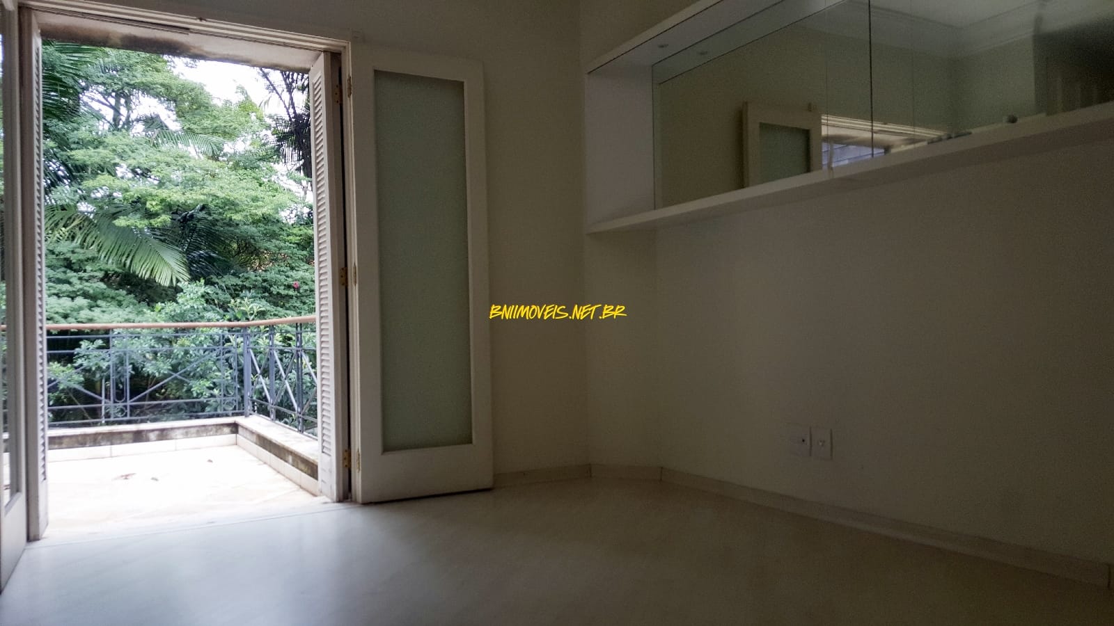 Casa à venda e aluguel com 4 quartos, 530m² - Foto 12