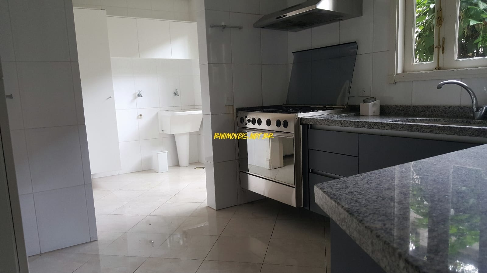 Casa à venda e aluguel com 4 quartos, 530m² - Foto 37