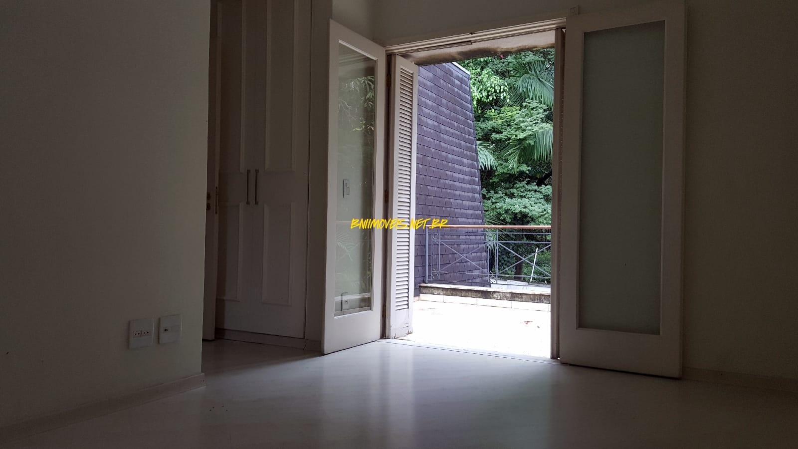 Casa à venda e aluguel com 4 quartos, 530m² - Foto 10