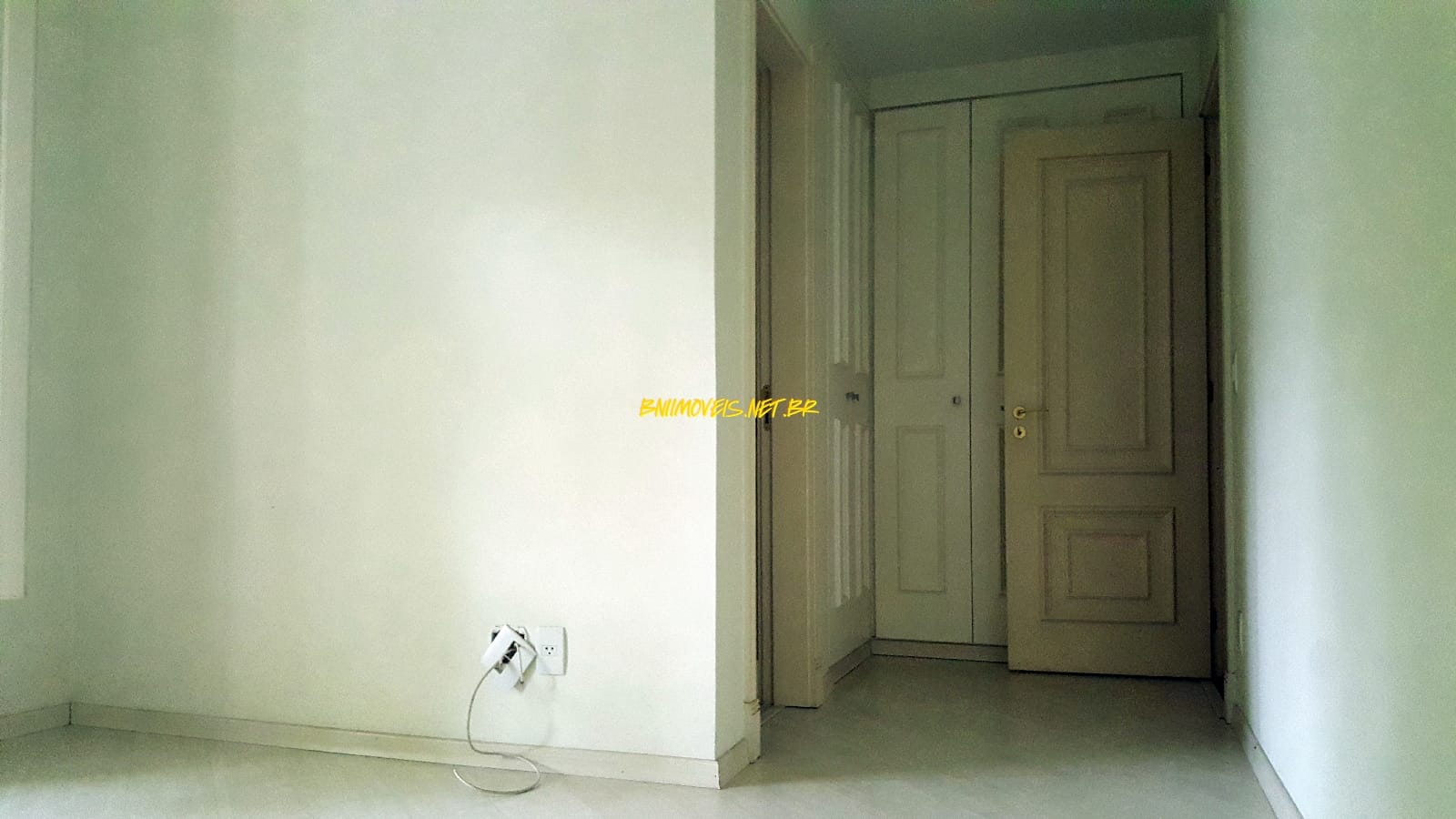Casa à venda e aluguel com 4 quartos, 530m² - Foto 17