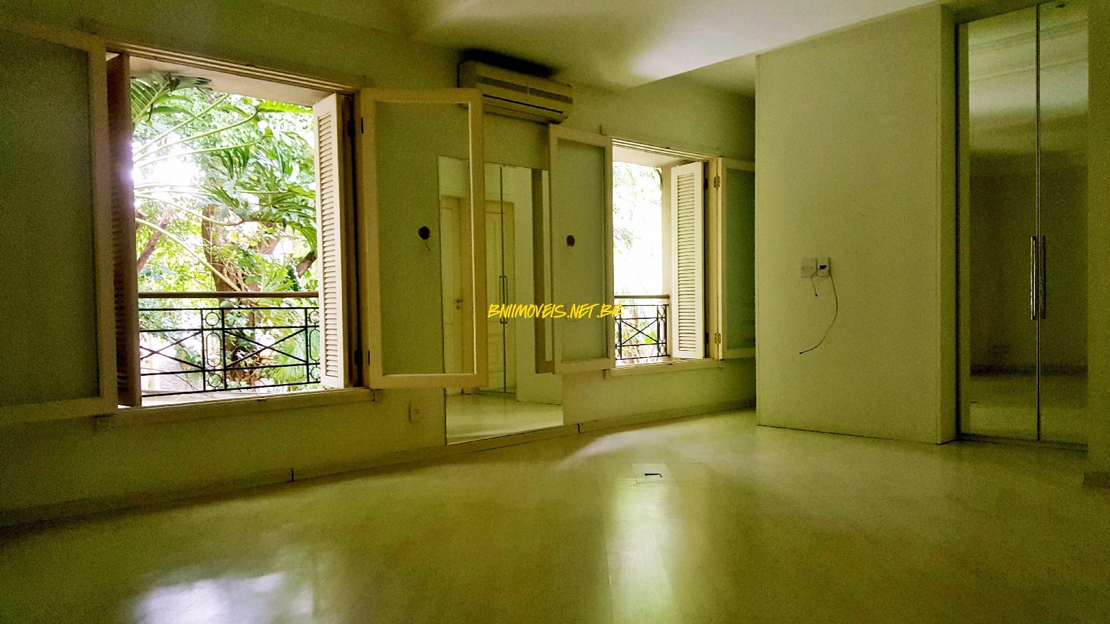 Casa à venda e aluguel com 4 quartos, 530m² - Foto 3