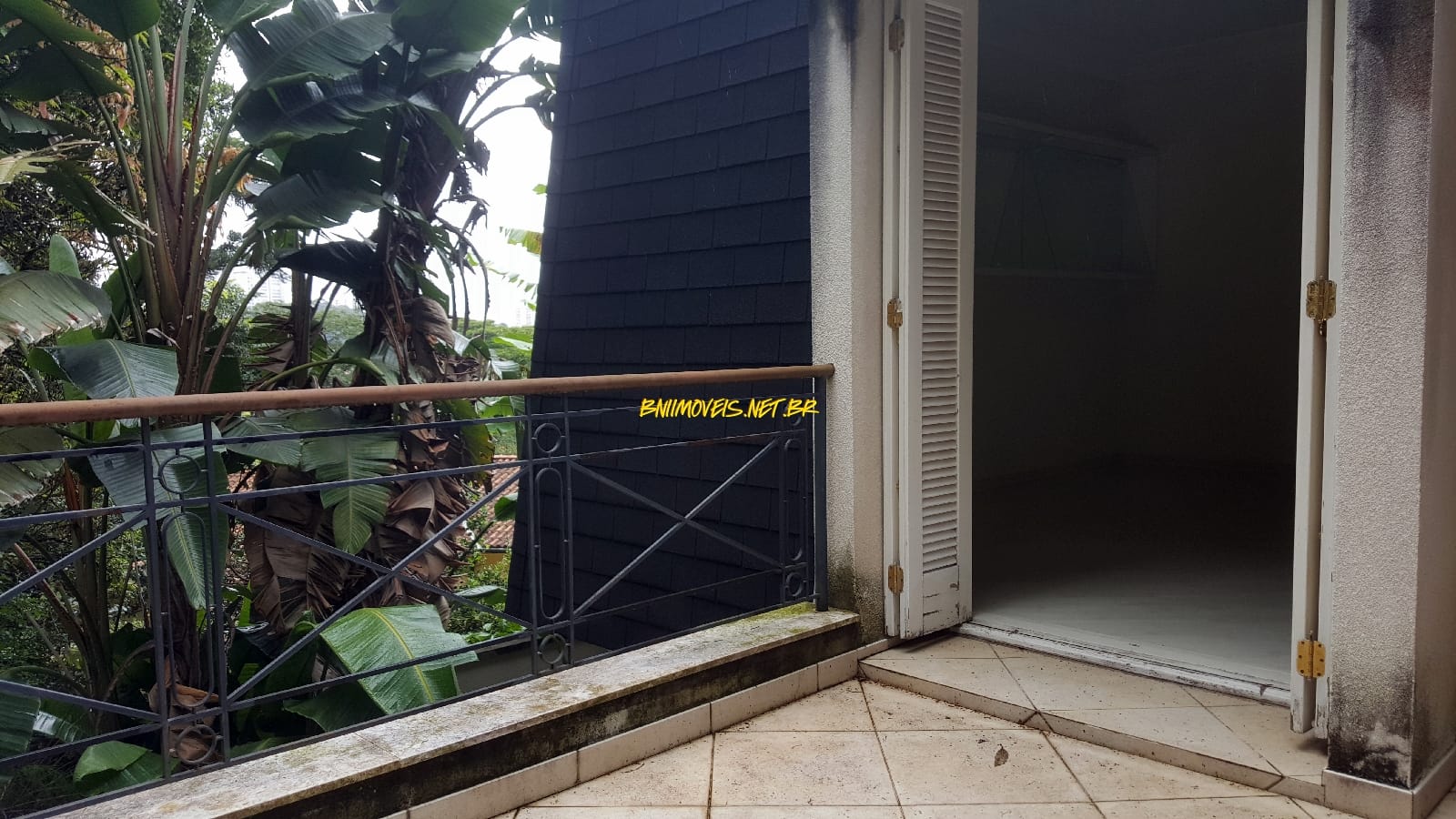 Casa à venda e aluguel com 4 quartos, 530m² - Foto 13