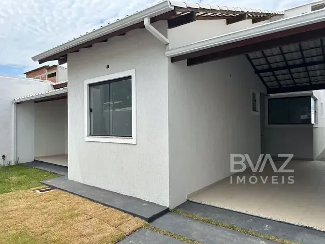 Casa com 300m² 3 quartos e 3 banheiros, à venda, no bairro Campo Redondo em São Pedro da Aldeia