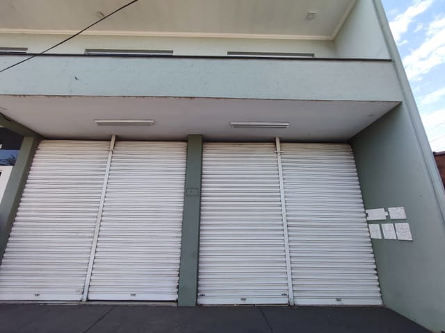 Foto do Casa - Imóvel residencial e comercial em Santa Terezinha | Casa com 3 barracões comerciais. Piracicaba | PiraHost Soluções de Negócios Ltda
