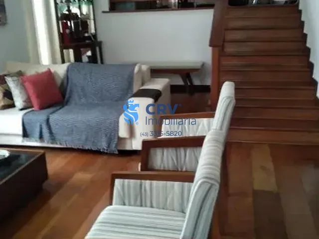 Casa com 800m² 6 quartos e 8 banheiros, à venda ou para alugar, no bairro Lago Parque em Londrina