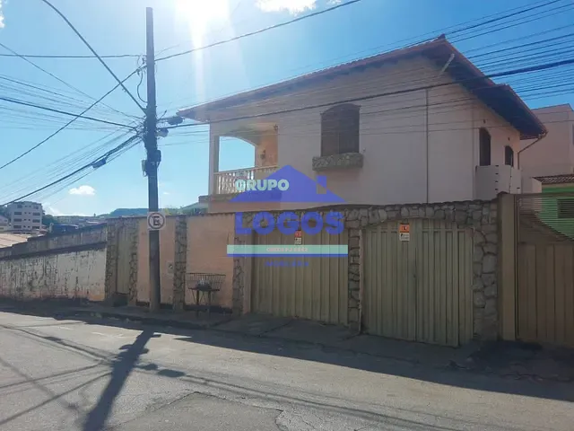 Casa com 305m² 3 quartos e 2 banheiros, à venda, no bairro Alvorada em João Monlevade