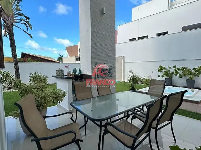 Casa com 510m² 3 quartos e 4 banheiros, à venda, no bairro Parque do Jiqui em Parnamirim