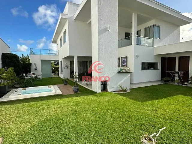 Casa com 510m² 3 quartos e 4 banheiros, à venda, no bairro Parque do Jiqui em Parnamirim