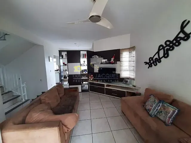 Casa com 364m² 4 quartos e 4 banheiros, à venda, no bairro Cidade Universitária Pedra Branca em Palhoça