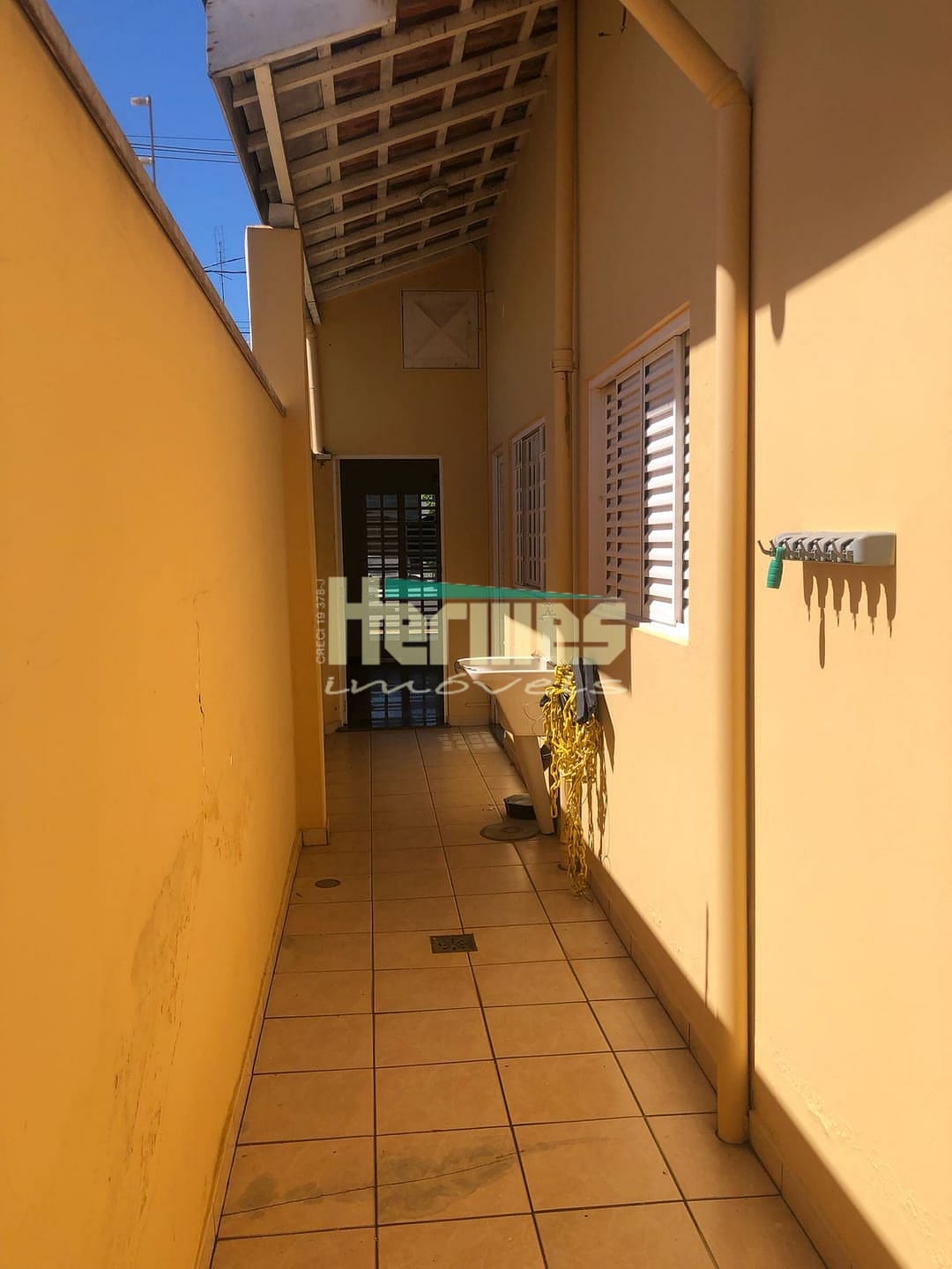Casa para alugar com 1 quarto, 160m² - Foto 4