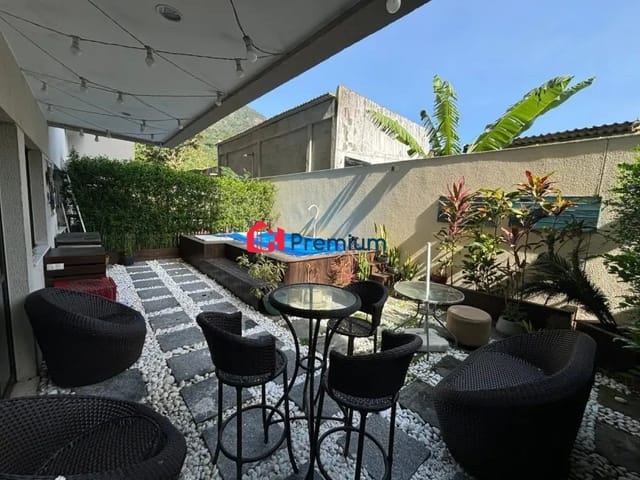 Apartamento 2 quartos e 2 banheiros, à venda, no bairro Recreio dos Bandeirantes em Rio de Janeiro