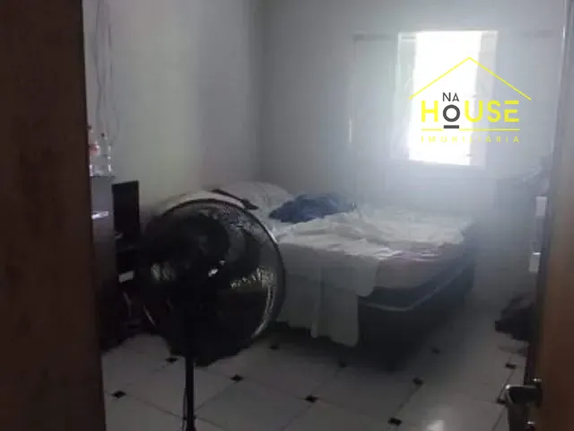 Casa com 330m², à venda, no bairro São Cosme em Votuporanga
