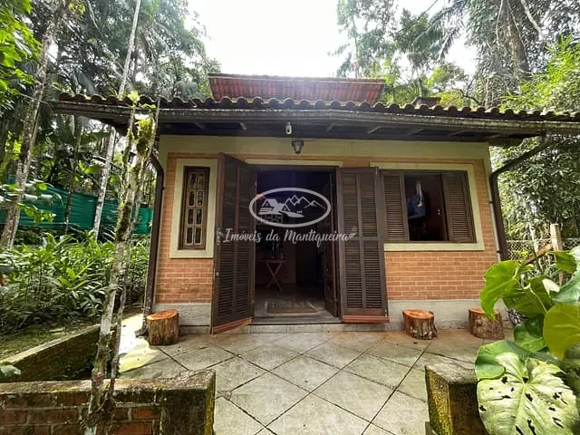 Casa 1 quarto e 3 banheiros, à venda, no bairro Alto Penedo (Penedo) em Itatiaia