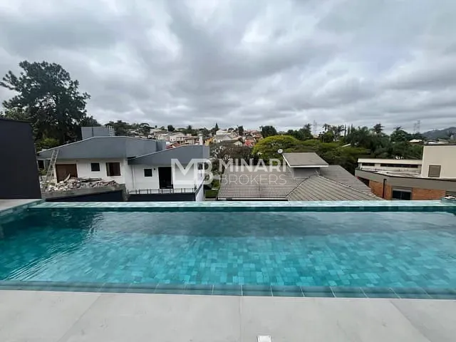 Casa 4 quartos e 6 banheiros, à venda, no bairro Alphaville em Santana de Parnaíba