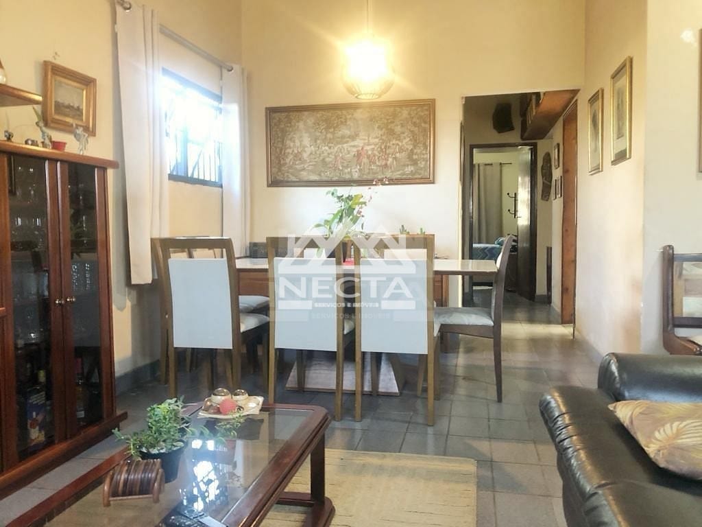 Casa, 2 quartos, 124 m² - Foto 1