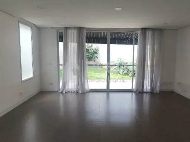 Casa 4 quartos e 4 banheiros, à venda, no bairro Tremembé em São Paulo