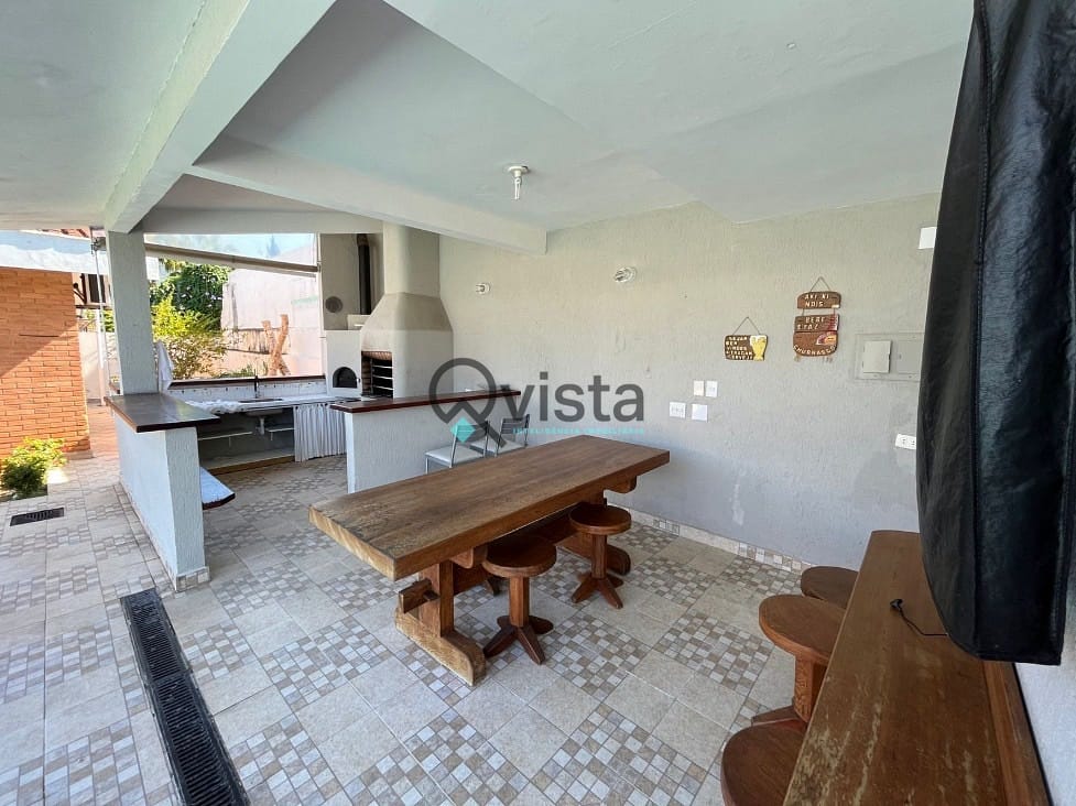 Casa, 4 quartos, 300 m² - Foto 4