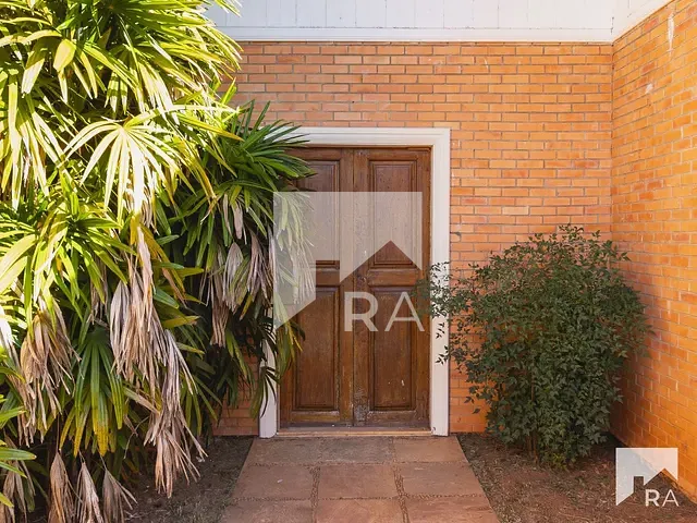 Casa com 36000m² 4 quartos e 4 banheiros, à venda, no bairro Setor de Habitações Individuais Sul em Brasília