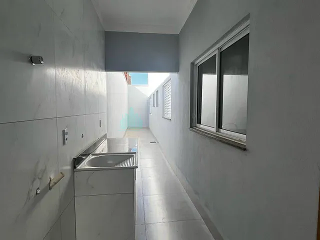 Casa 2 quartos e 2 banheiros, à venda, no bairro Residencial Cidade Jardim em Catalão