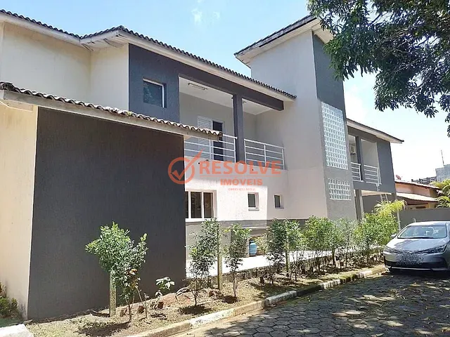 Casa com 1800m² 4 quartos e 4 banheiros, à venda, no bairro Itapema em Guararema