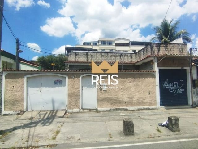 Casa com 168m² 3 quartos e 2 banheiros, à venda, no bairro Bangu em Rio de Janeiro