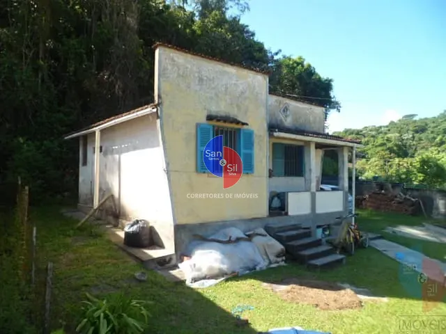 Casa com 593m² 1 quarto e 1 banheiro, à venda, no bairro Praia de Olaria (Guia de Pacobaíba) em Magé