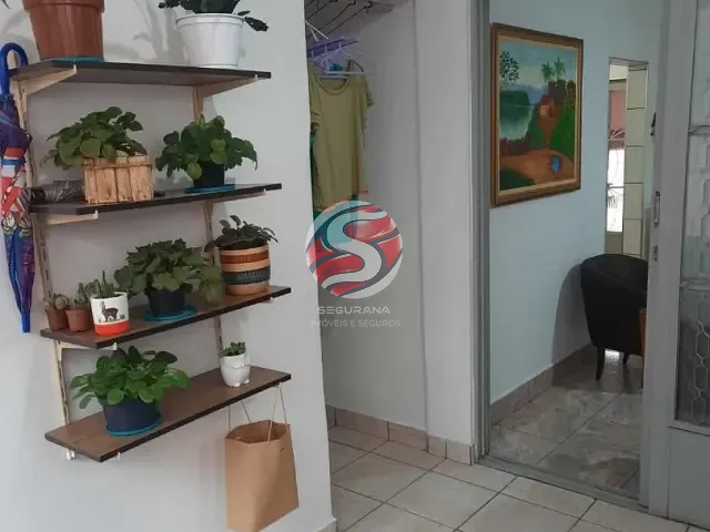 Casa com 160m² 4 quartos e 2 banheiros, à venda, no bairro Vila Paulo Silas em São Paulo