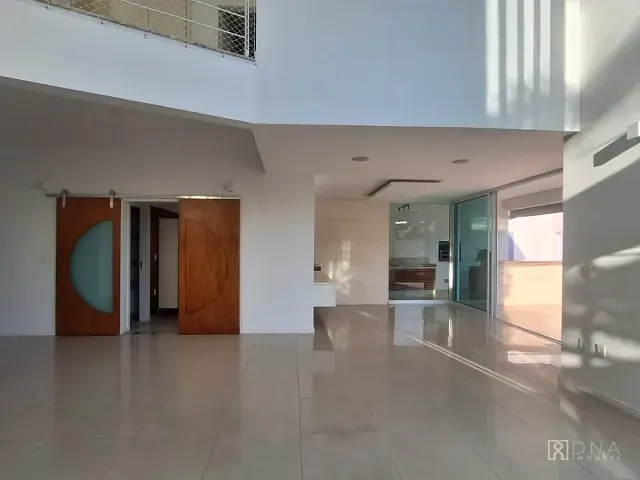 Casa com 460m² 4 quartos e 7 banheiros, à venda, no bairro Condomínio Esplanada do Sol em São José dos Campos