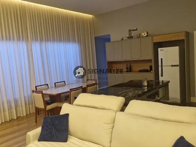 Casa 2 quartos e 1 banheiro, à venda, no bairro Portinho em Cabo Frio