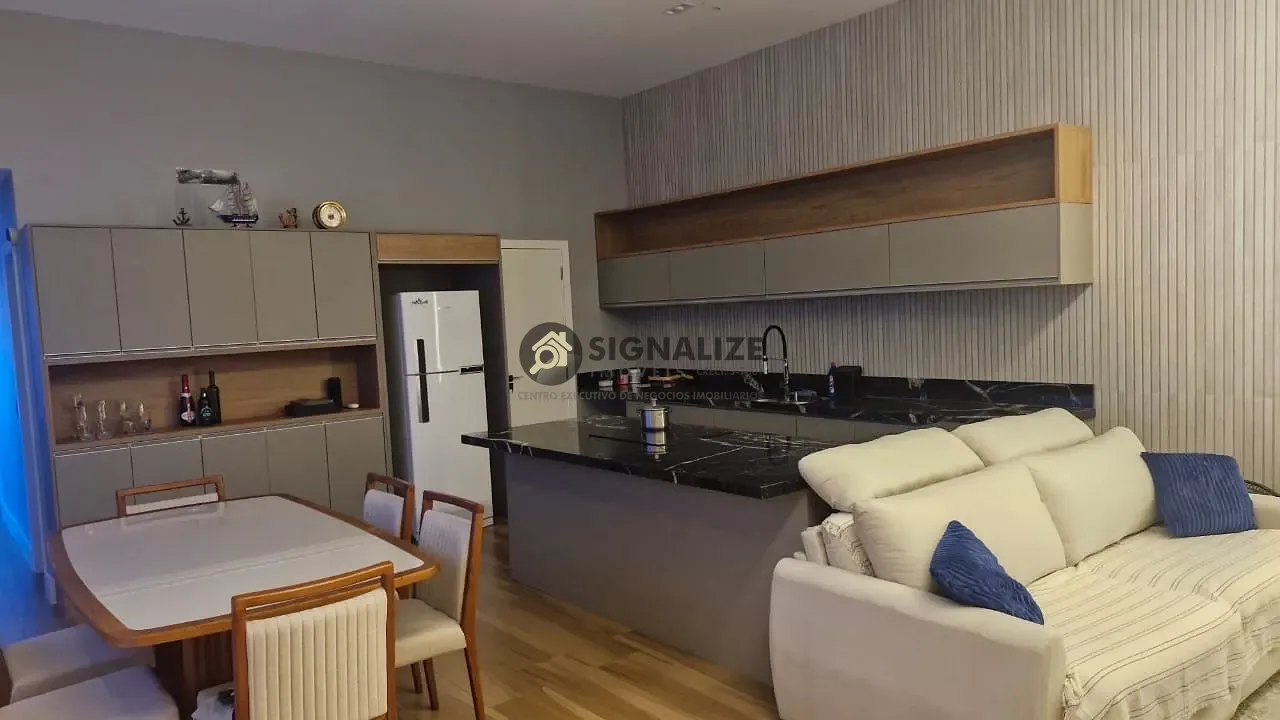 Casa, 2 quartos, 250 m² - Foto 2