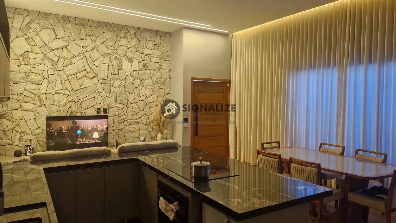 Casa, 2 quartos, 250 m² - Foto 1
