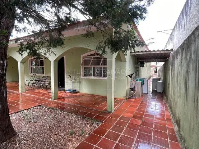 Casa com 340m² 4 quartos e 3 banheiros, à venda, no bairro Centro em Itararé