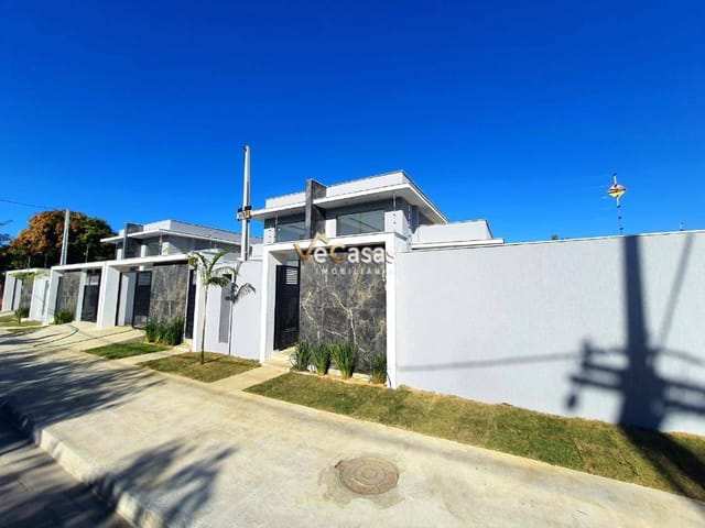Casa com 78m² 3 quartos e 2 banheiros, à venda, no bairro Loteamento Extensão do Serramar em Rio das Ostras