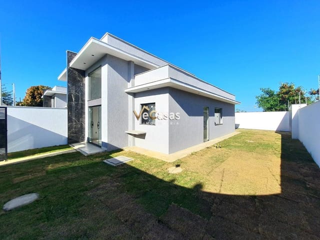 Casa com 78m² 3 quartos e 2 banheiros, à venda, no bairro Loteamento Extensão do Serramar em Rio das Ostras