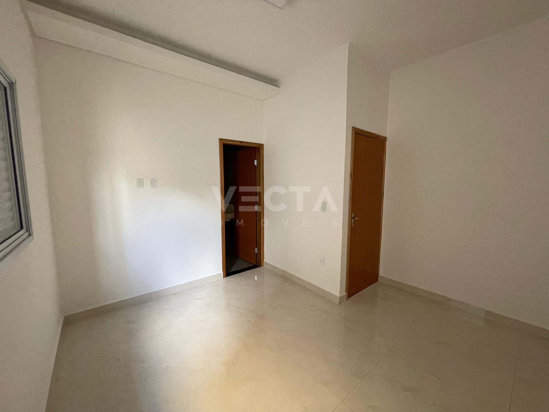 Casa à venda com 2 quartos, 65m² - Foto 10