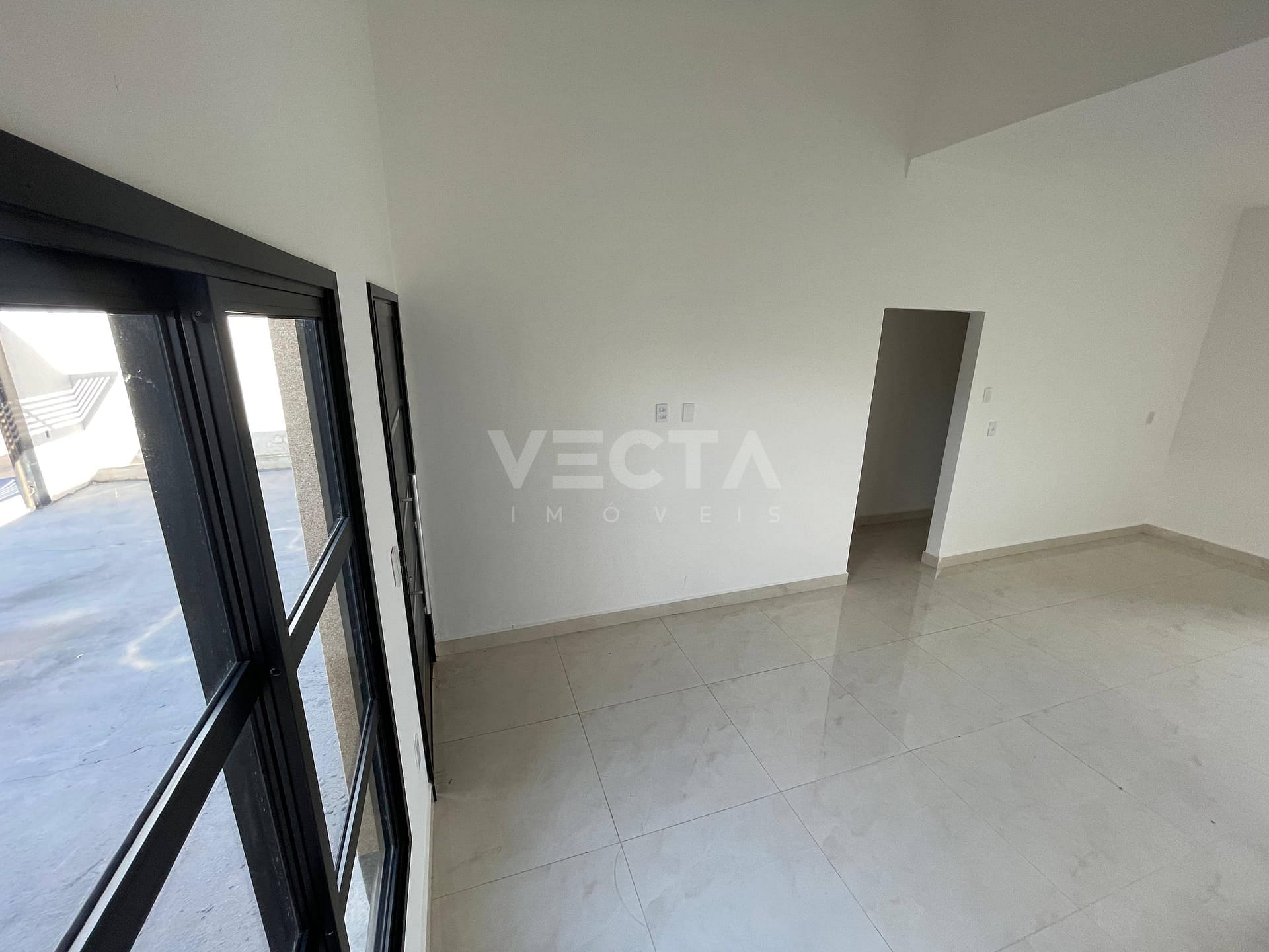 Casa à venda com 2 quartos, 65m² - Foto 13