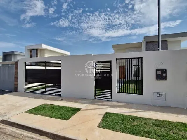 Casa com 300m² 2 quartos e 1 banheiro, à venda, no bairro Residencial Santa Catarina em Sinop