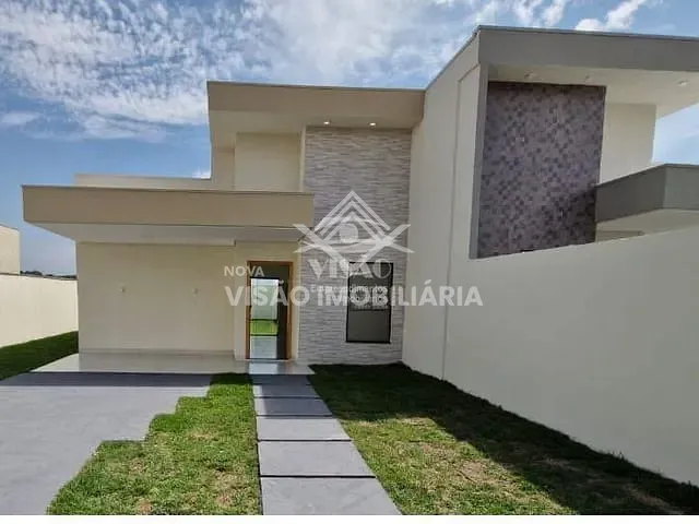 Casa com 300m² 2 quartos e 1 banheiro, à venda, no bairro Residencial Santa Catarina em Sinop