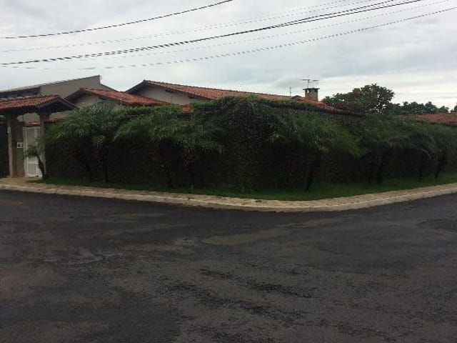 Foto do Casa - Casa à venda 3 Quartos, 3 Suites, 1022M², Santa Marta, Uberaba - MG | ZUCATO IMOBILIARIA LTDA