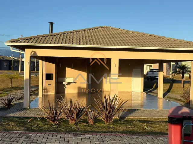 Casa 3 quartos e 1 banheiro, à venda, no bairro Três Vendas em Pelotas