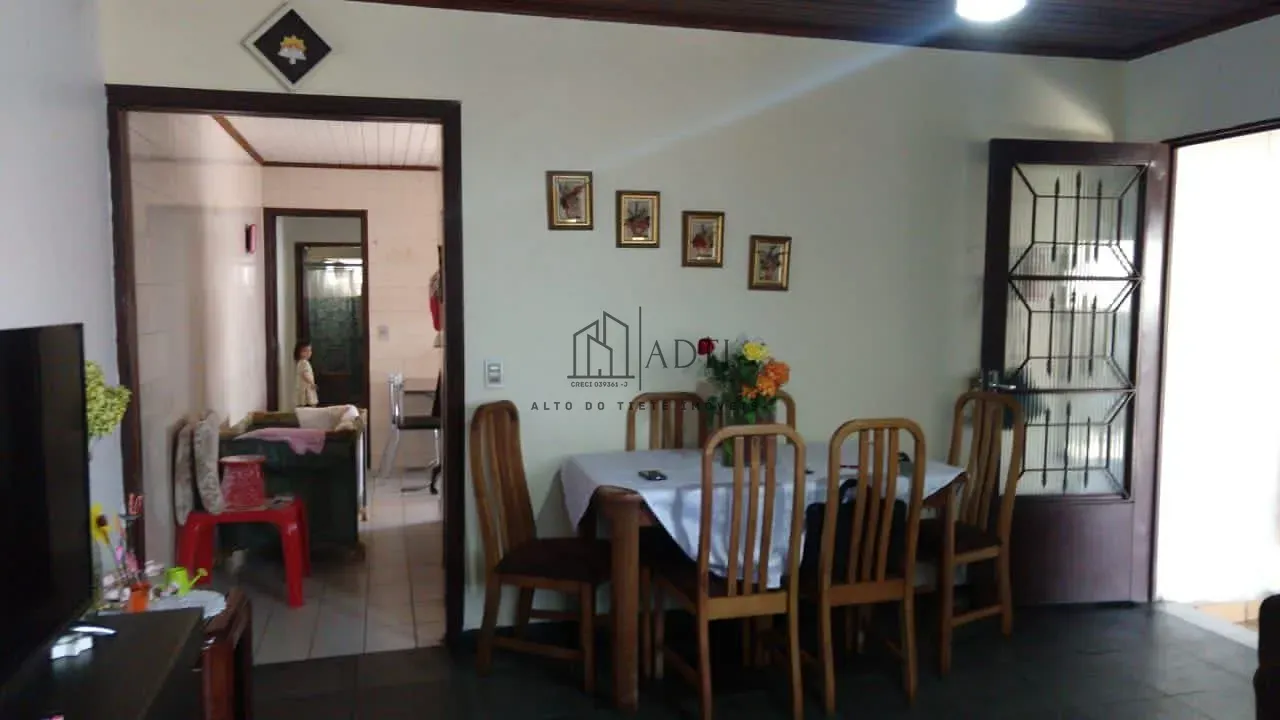 Casa, 3 quartos, 164 m² - Foto 4