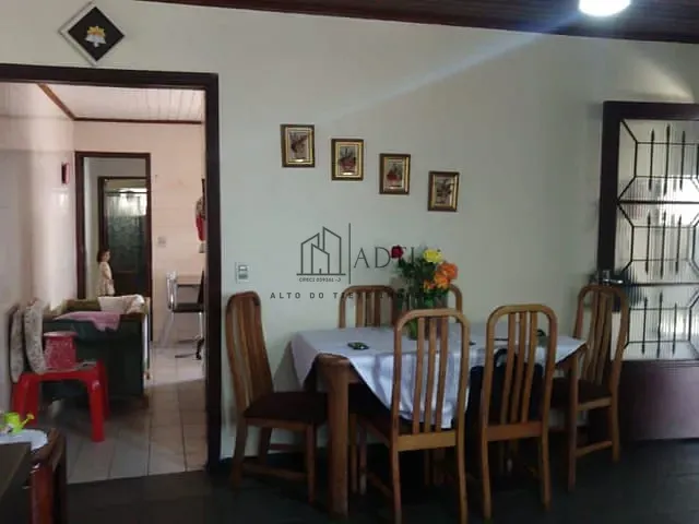 Casa 3 quartos e 1 banheiro, à venda, no bairro Vila Natal em Mogi das Cruzes