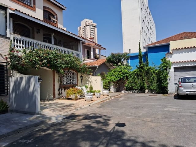 Casa com 218m² 5 quartos e 4 banheiros, à venda, no bairro Aclimação em São Paulo