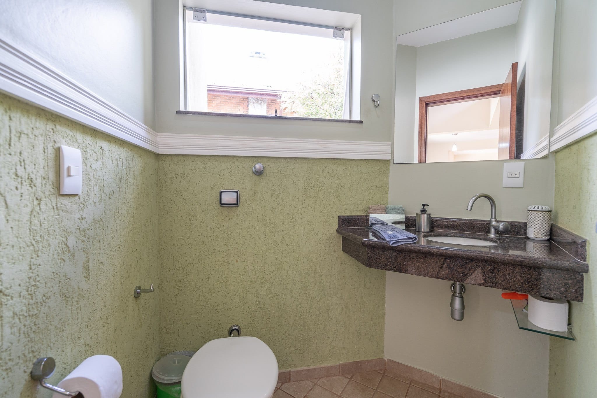 Casa à venda com 4 quartos, 382m² - Foto 4