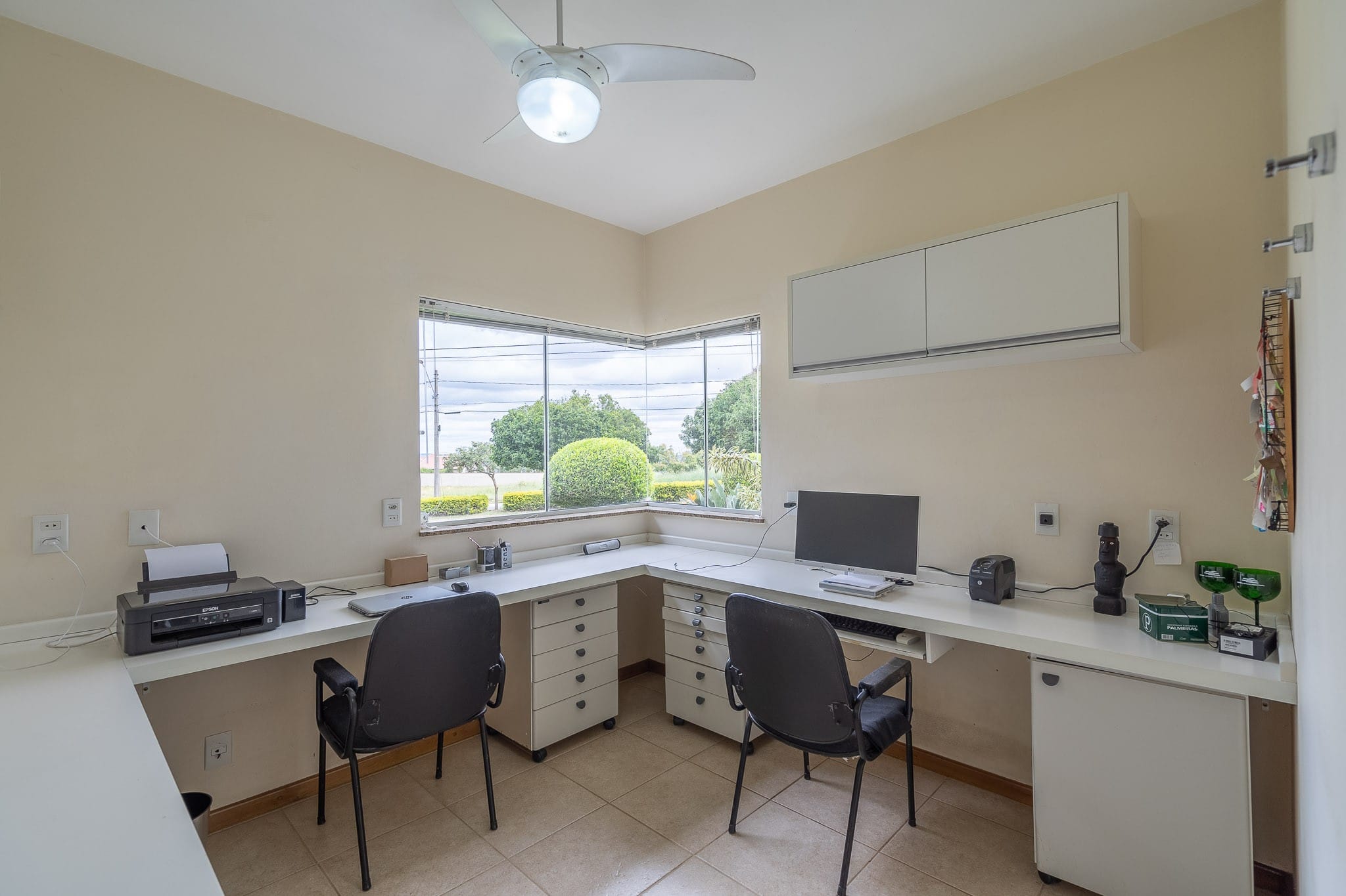 Casa à venda com 4 quartos, 382m² - Foto 14